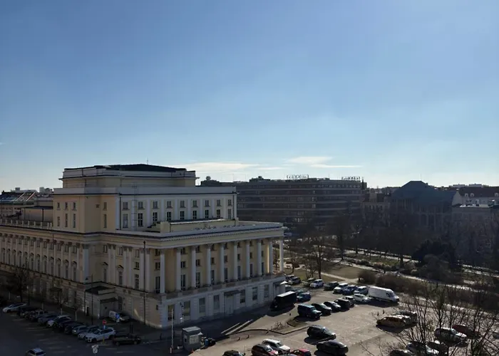 Opera Апарт-готель